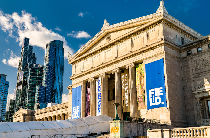 Front entrance of the Field Museum in Chicago